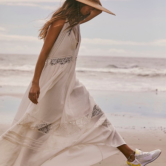 ❤️‍🔥HOST PICK❤️‍🔥NWT Free People | Carla Lace Dress | XS - Picture 1 of 16